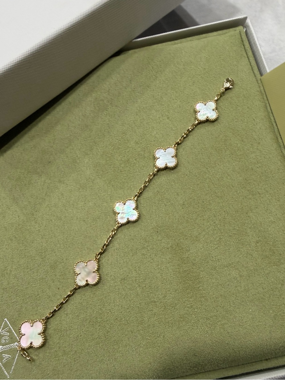 Vintage Cloverleaf Bracelet Mother of Pearl Motifs 18k $5,500